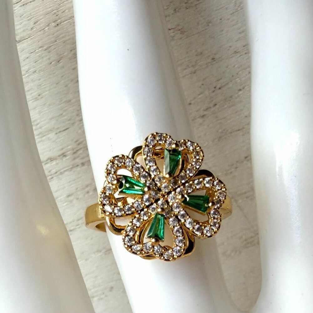Gold Tone Green CZ Four Leaf Clover Spinner Adjustable Ring